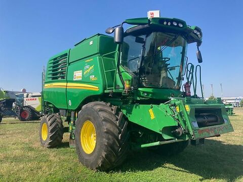 John Deere T 560 i