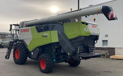 Claas TRION 650 2