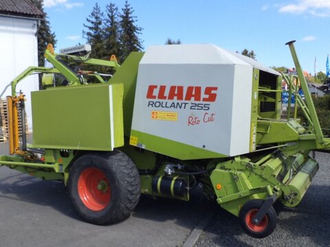 <strong>CLAAS Rollant 255 RC</strong><br />