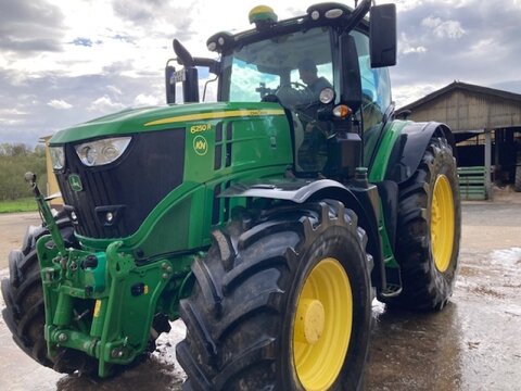 John Deere 6250R