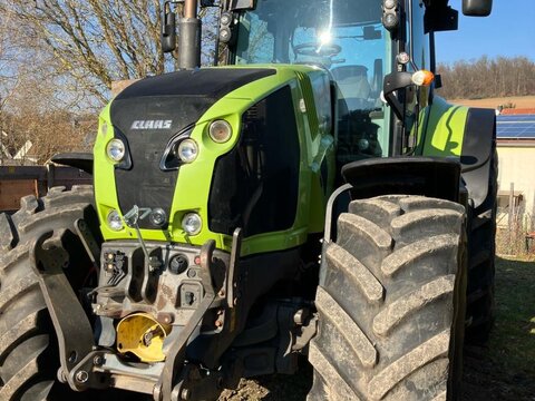 CLAAS Axion 830