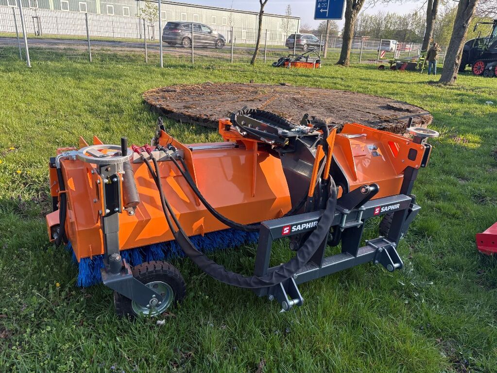 Saphir SKM 28 Kehrmaschine 2