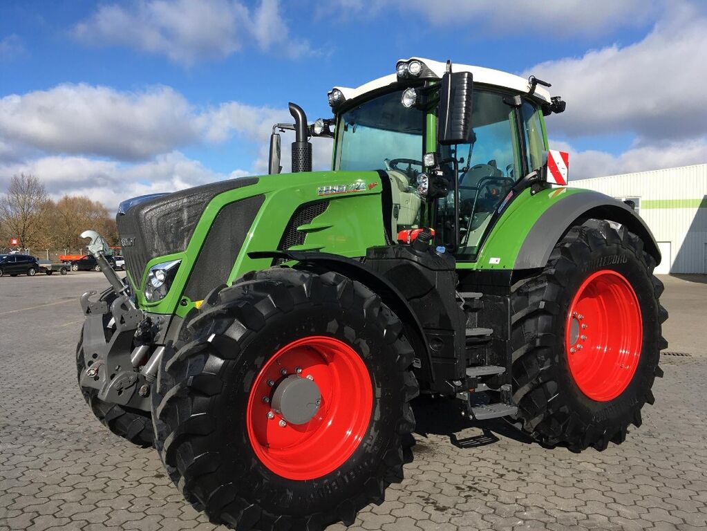 Fendt 828 Vario Profi Plus 1