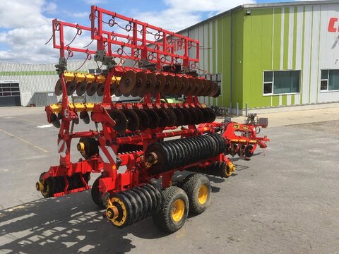 Väderstad Carrier 820 3