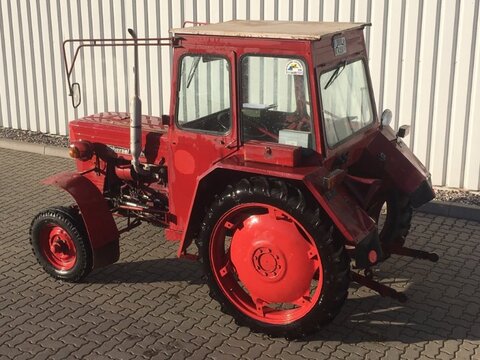 Universal UTB U-550 2