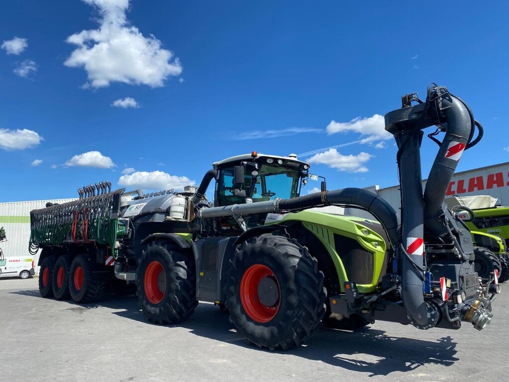 Xerion 4000 Trac VC + SGT 30000 + VOGELSANG 30 M 2