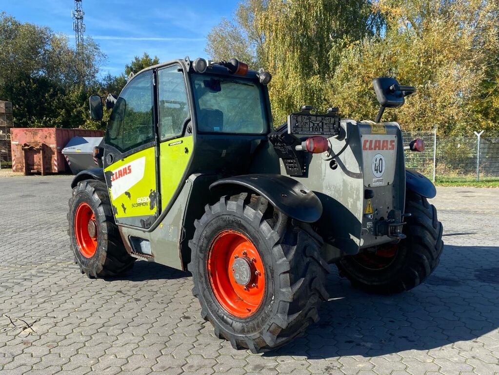 Claas Scorpion 6030 CP 3