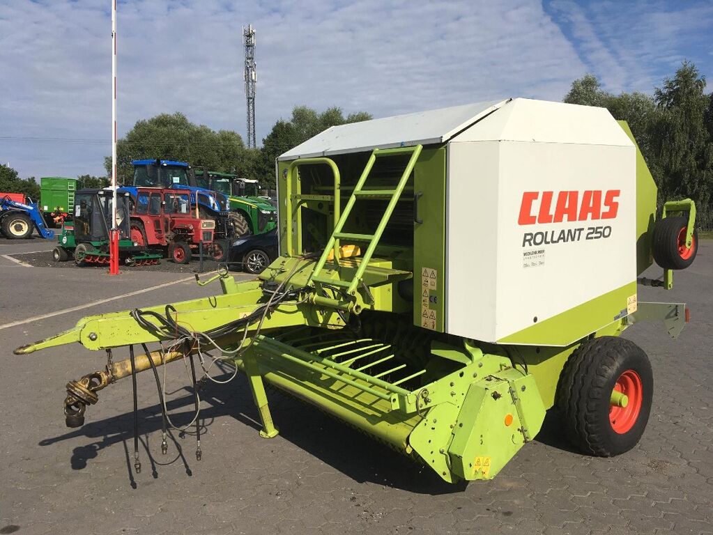 Claas Rollant 250 2