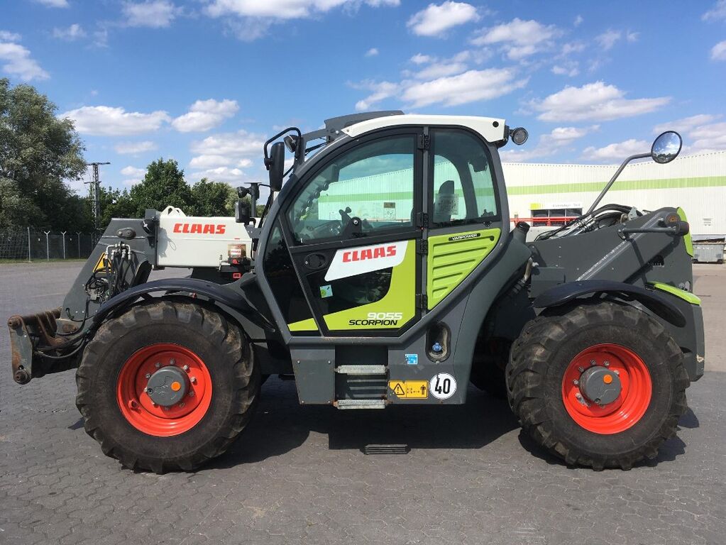 Claas Scorpion 9055 Varipower Plus 2