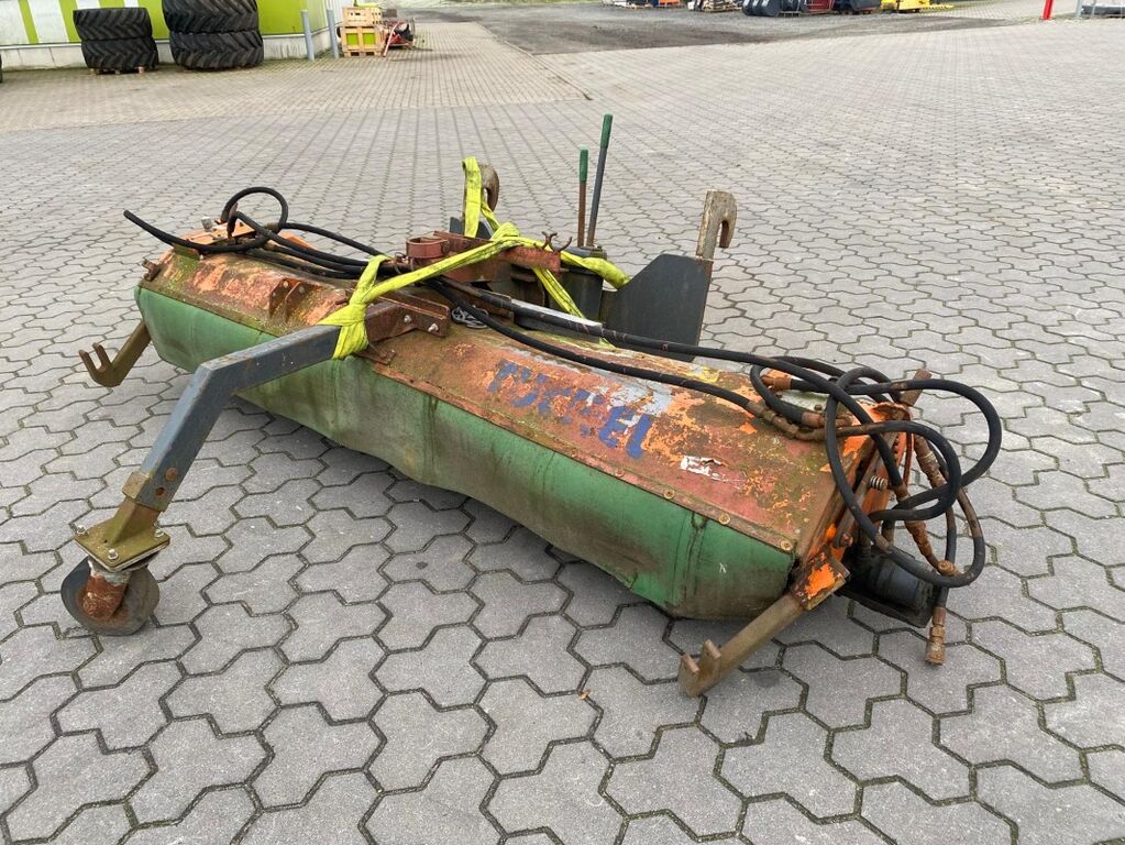 Tuchel Plus P1 260 HS 560 - JCB Aufnahme 1