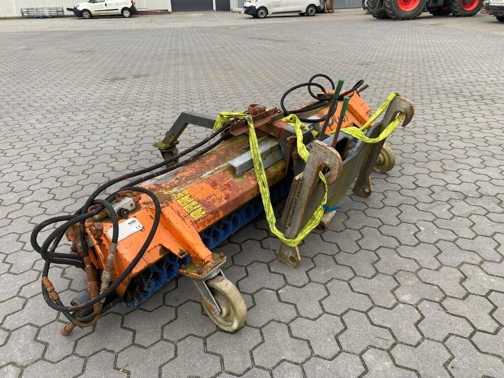 Tuchel Plus P1 260 HS 560 - JCB Aufnahme 2