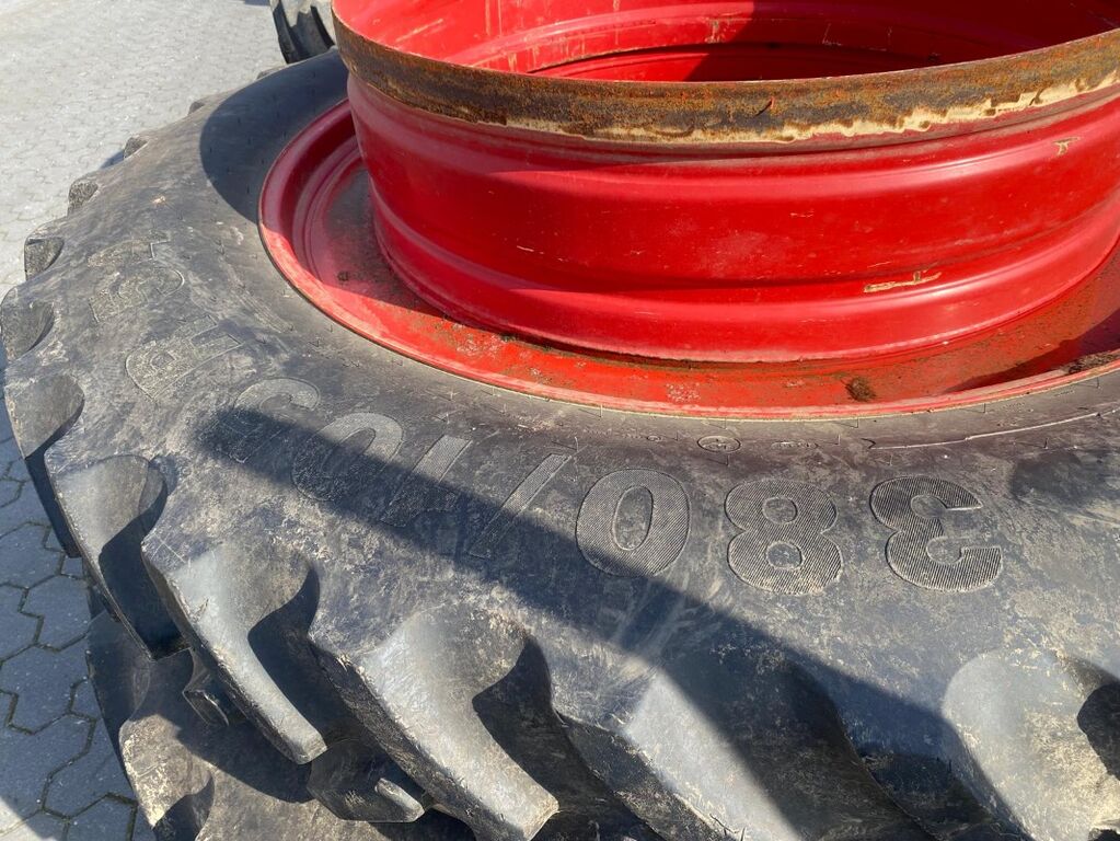 Mitas 380/85R38 + 380/105R54 2