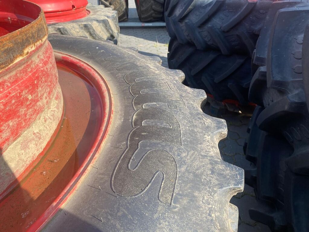 Mitas 380/85R38 + 380/105R54 3