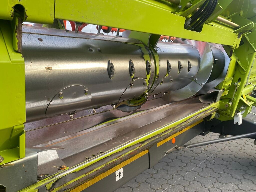 Claas Vario 1230 - Modelljahr 2019 mit Wagen 2