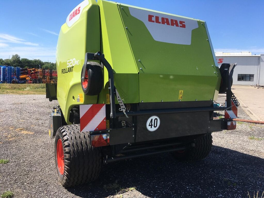 Claas Rollant 520 RC 3