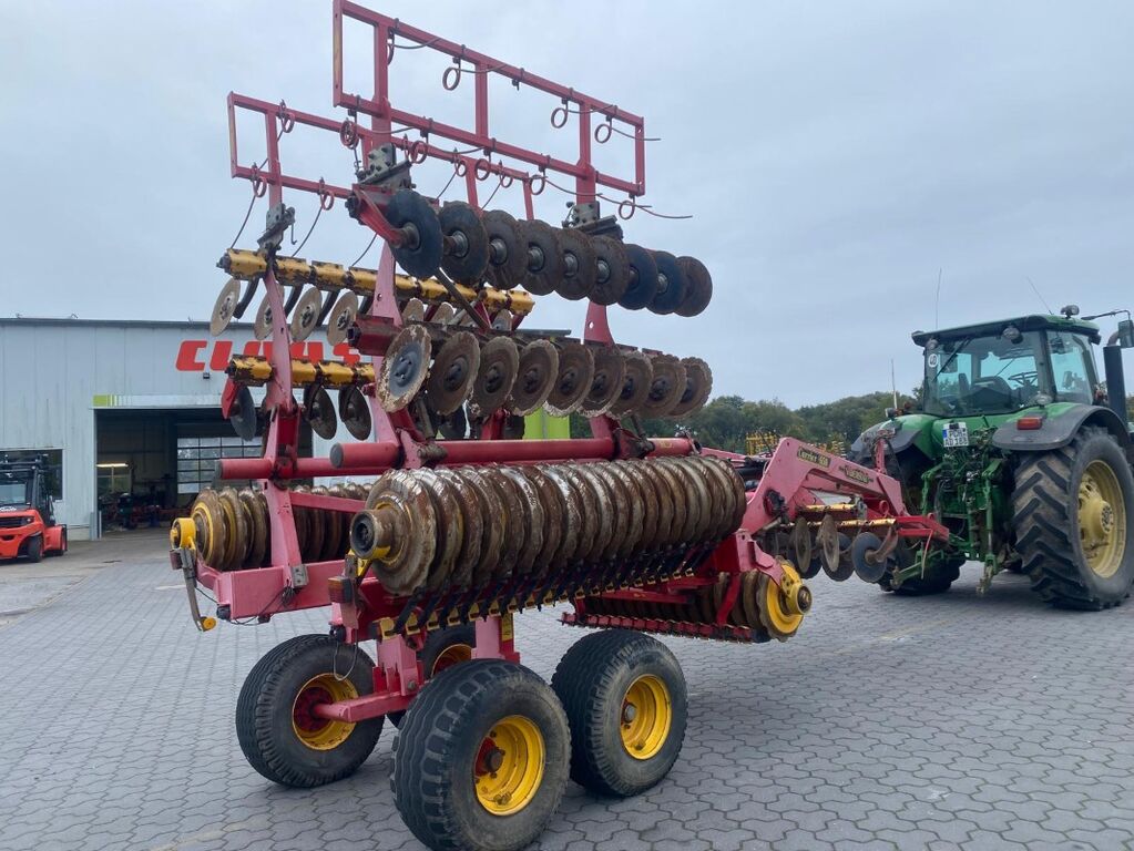 Väderstad Carrier 650 2