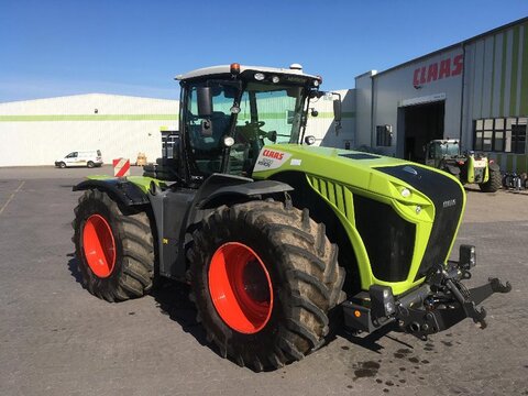 Claas Xerion 5000 Trac VC 3
