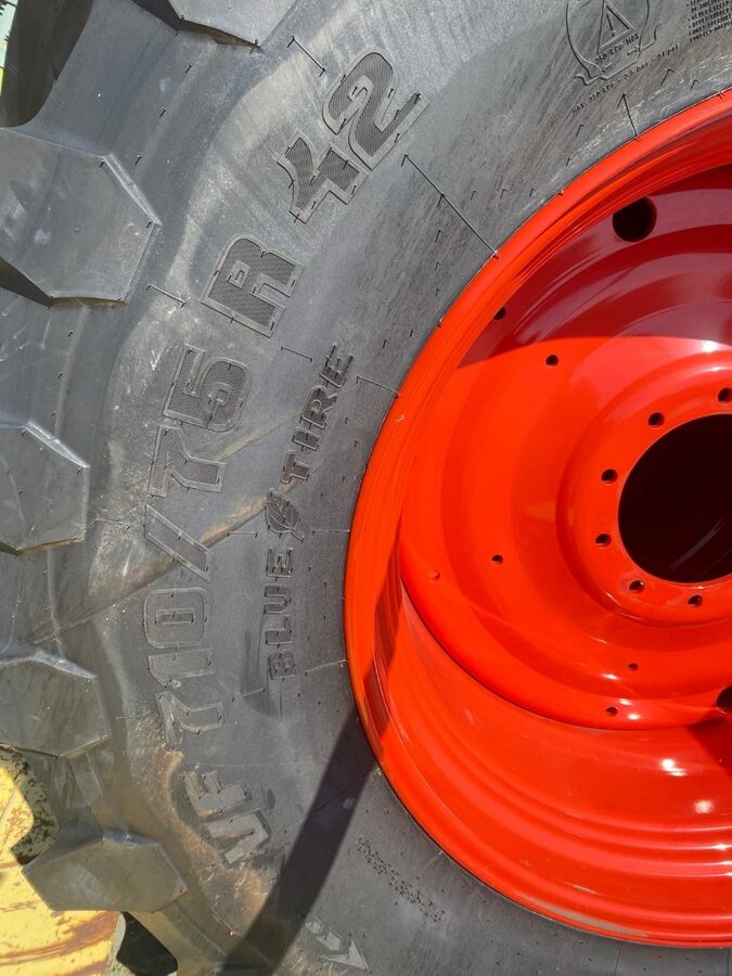 Trelleborg 710/75R42 + 650/65R34 VF 2