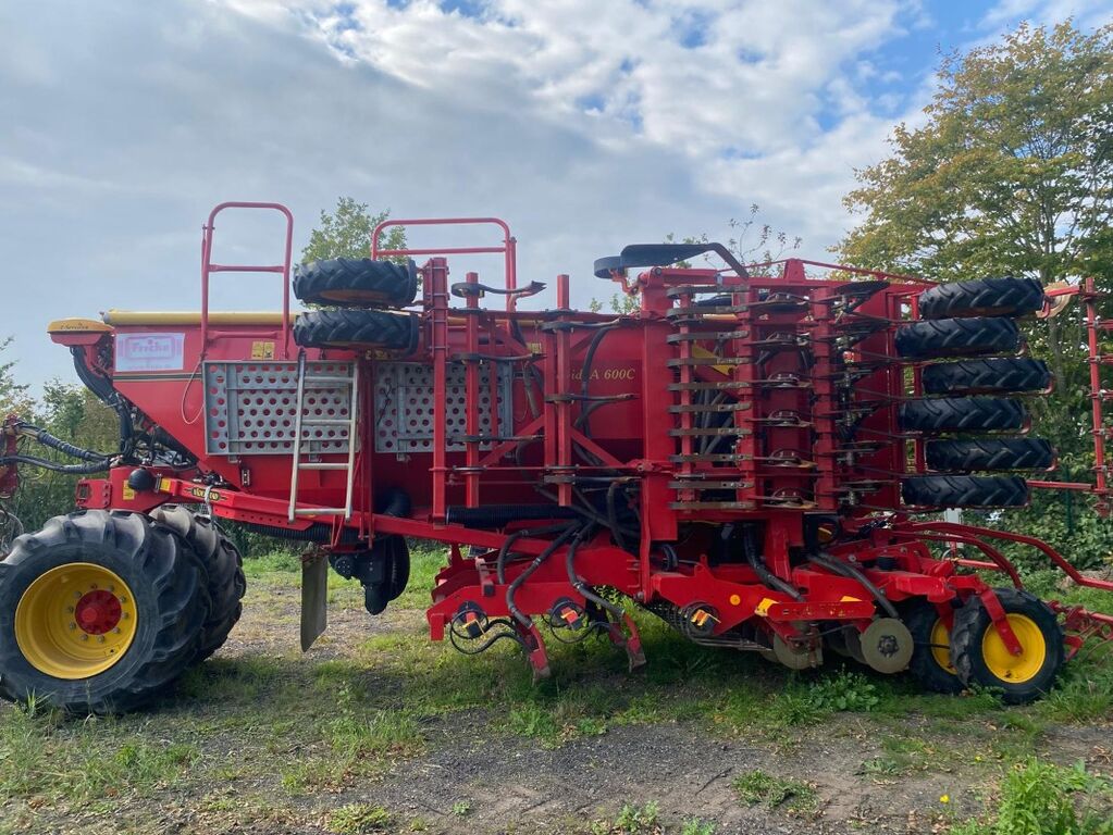 Väderstad Rapid 600 C + E-Service/ I-Pad 2