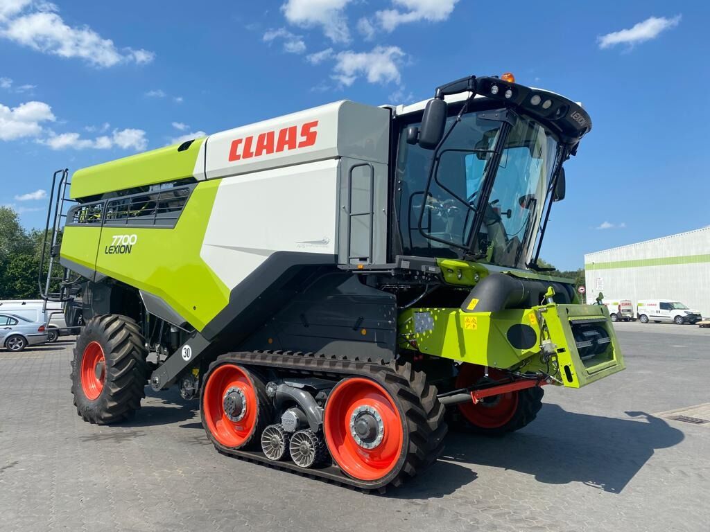 Claas Lexion 7700 TT + Vario 1080 2