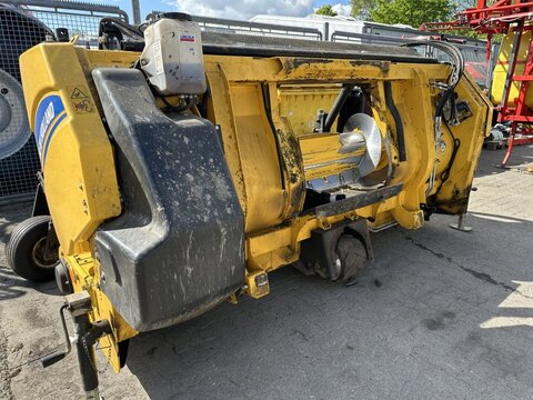 New Holland Pick-Up 300 FP 3