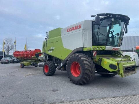 <strong>CLAAS Lexion 650</strong><br />