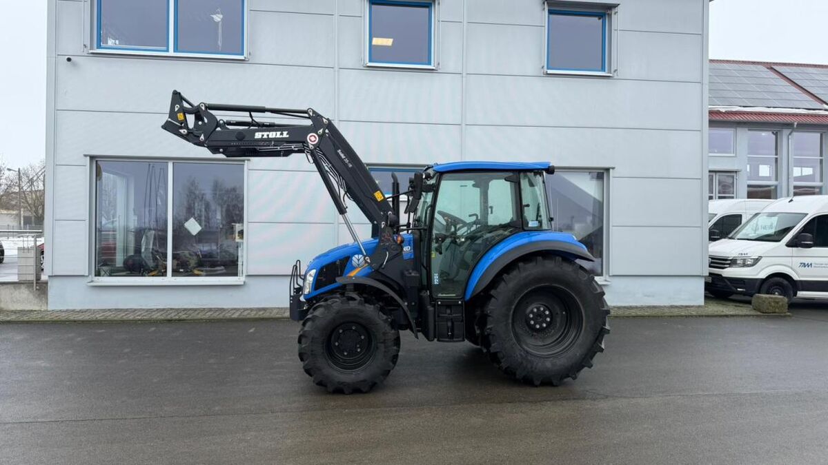New Holland T 4.75 mit Frontlader 2