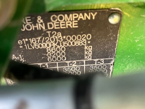 John Deere 5090 R