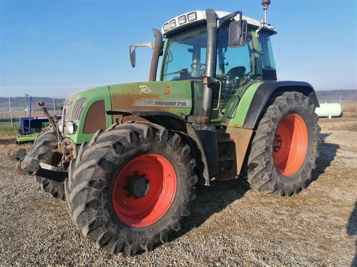 Fendt 716 Vario 1