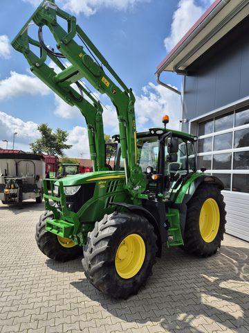 John Deere 6110R