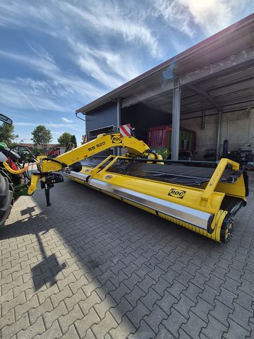 Vicon ROC RS 920 Bandschwader