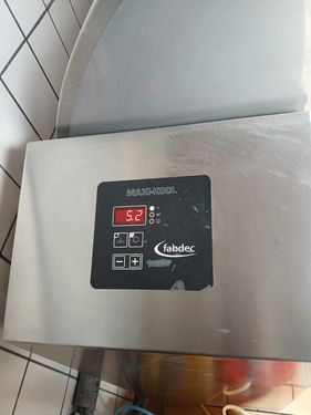 4960-e5c37848cfa3717316e5695eec77b94c-5227174