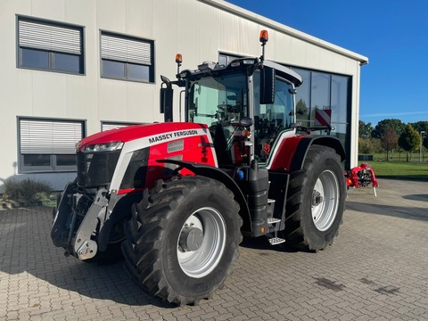Massey Ferguson 8S 265