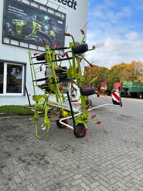 Claas VOLTO 900