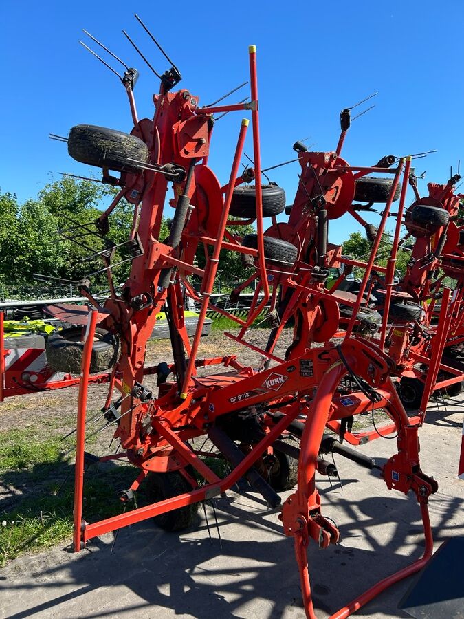 Kuhn GF8712 1