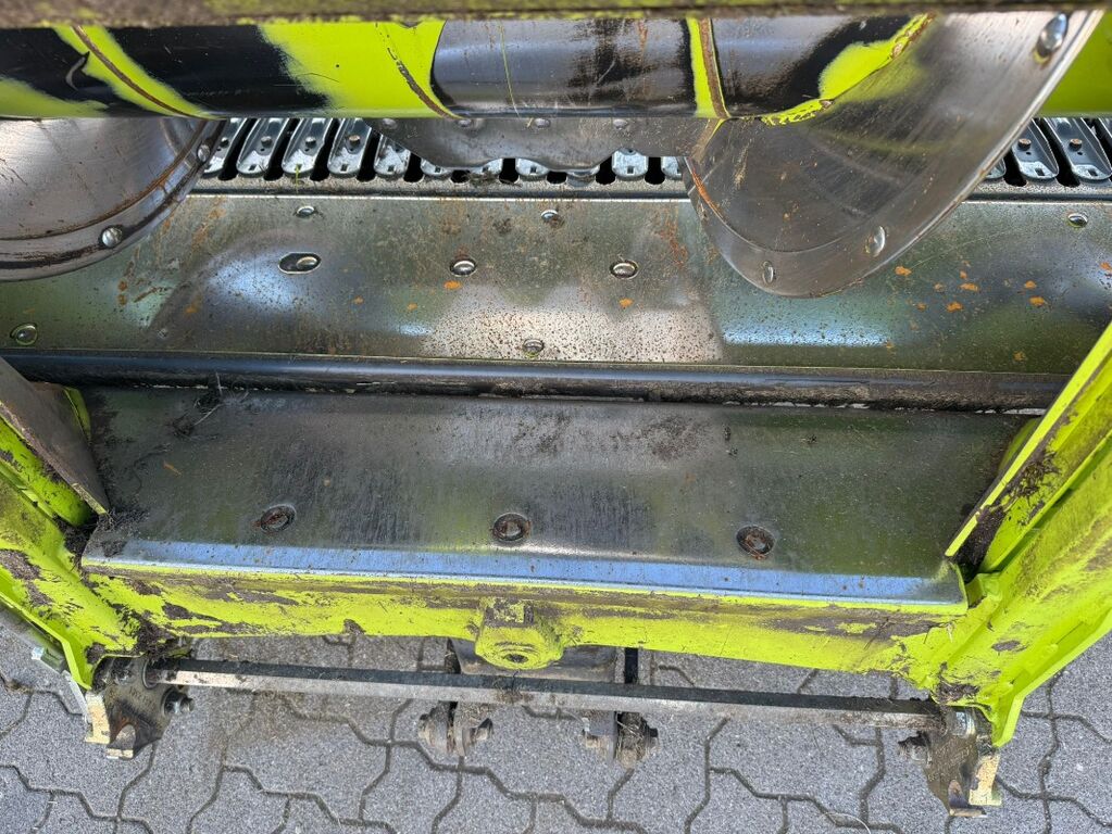 Claas PICK UP 300 PROFI CONTOUR 2