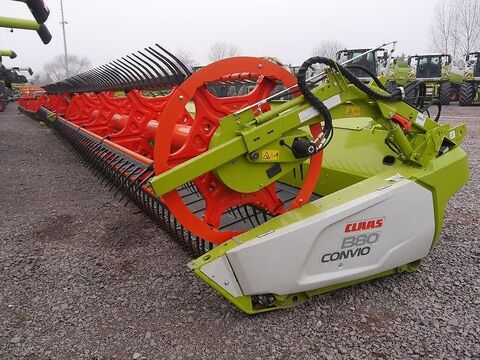 Claas CONVIO 1380 + TW 3