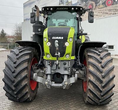 Claas AXION 950 Stage V 3