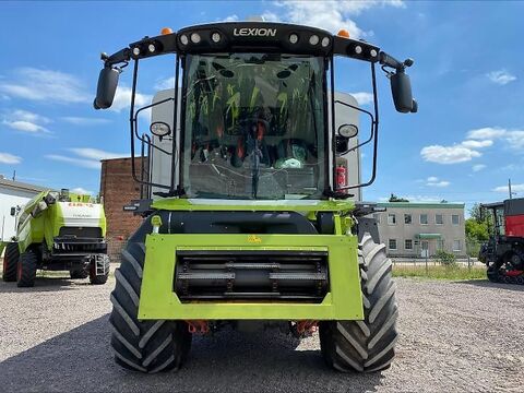 Claas LEXION 7400