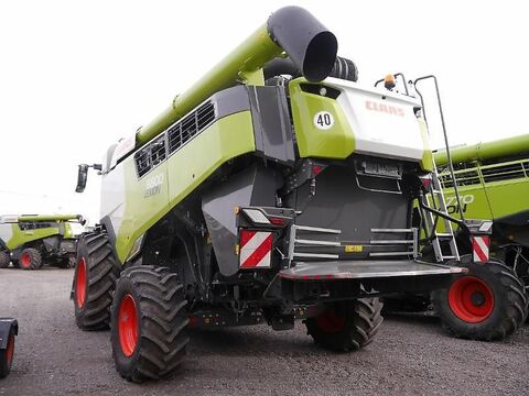 Claas LEXION 6800 3