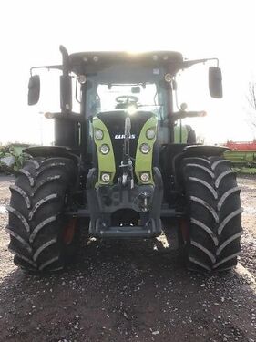 Claas ARION 550 CMATIC 2