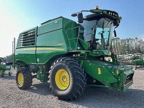 John Deere T660 i