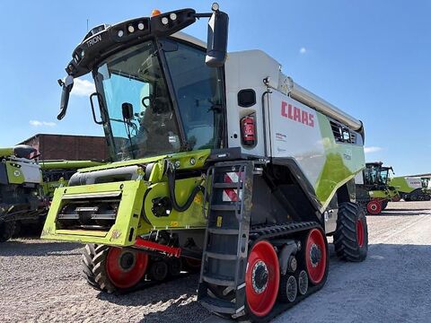Claas TRION 750 TERRA TRAC