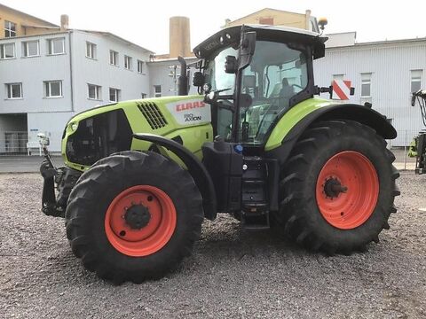 Claas AXION 810