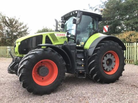 <strong>Claas AXION 960</strong><br />