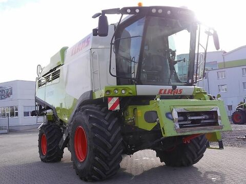 Claas LEXION 750