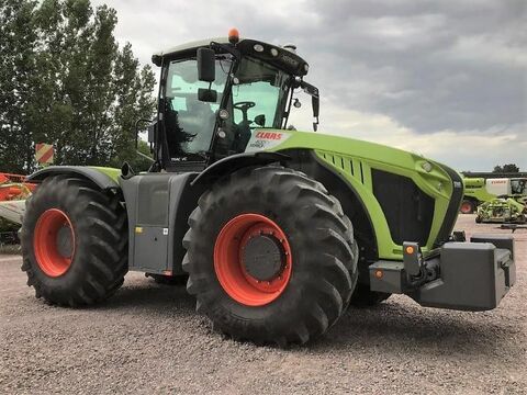 Claas XERION 4000 TRAC VC 3