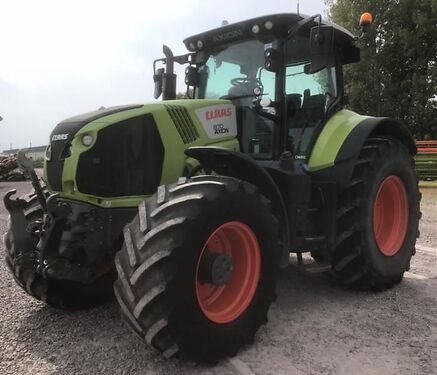 Claas AXION 870