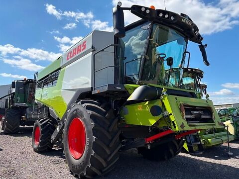 Claas LEXION 7600