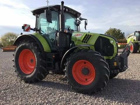 Claas ARION 530